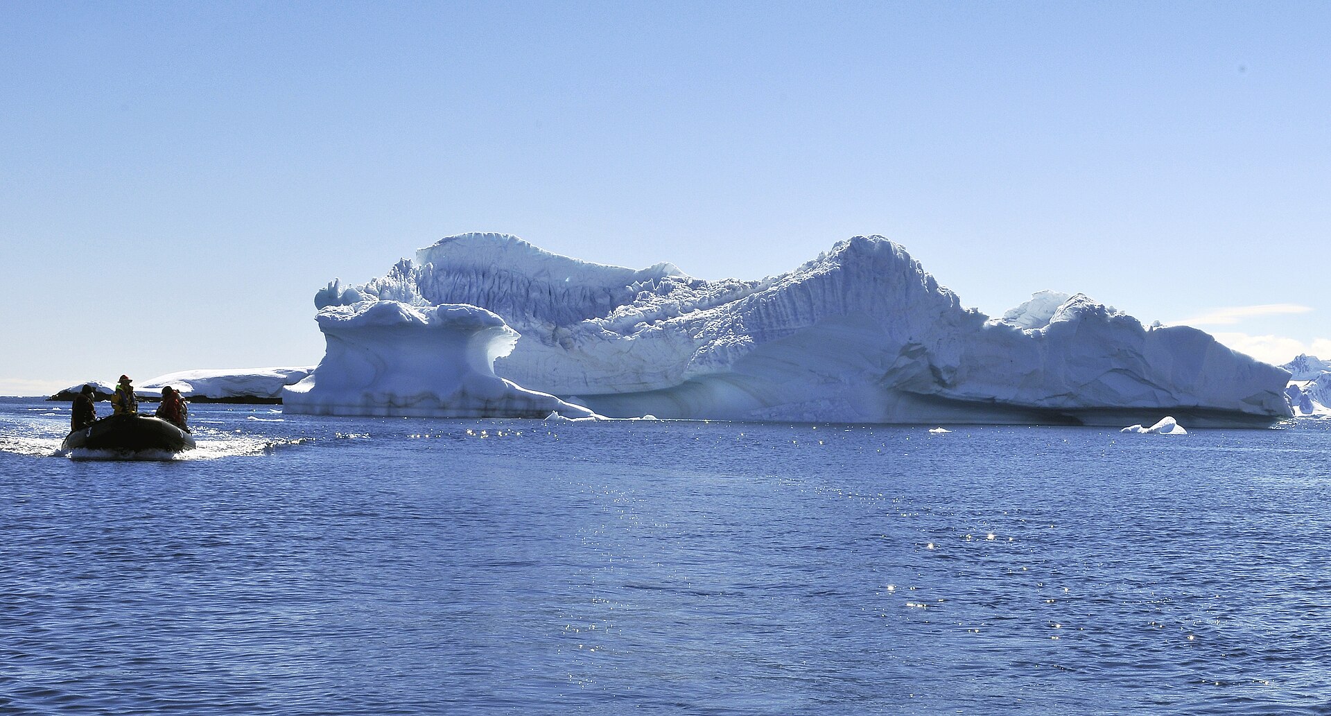 Helicopter over the ice